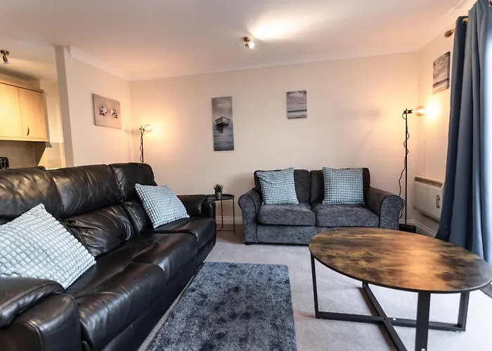 October Disc - Long - Contractors - Frances Mews Apartment *