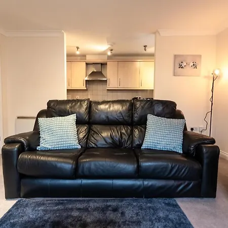 October Disc - Long - Contractors - Frances Mews Apartment *